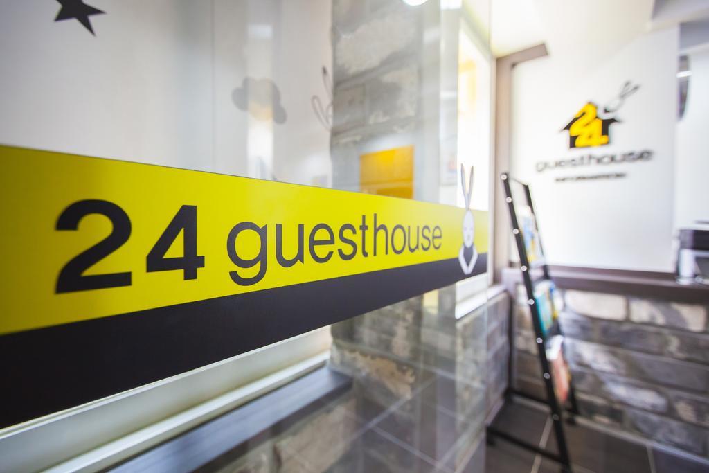 24 Guesthouse Haeundae Premier Busan Bagian luar foto