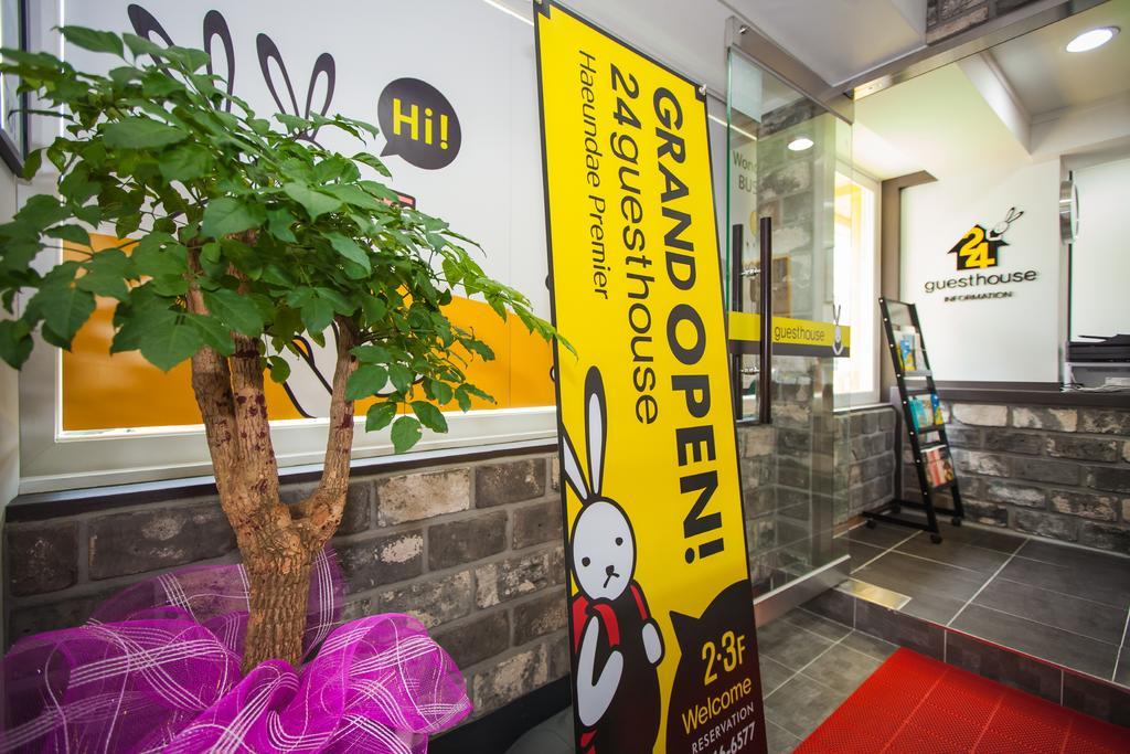 24 Guesthouse Haeundae Premier Busan Bagian luar foto
